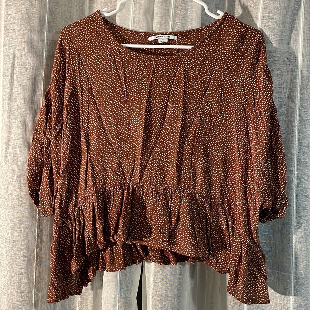 brown loose fitting blouse, midi